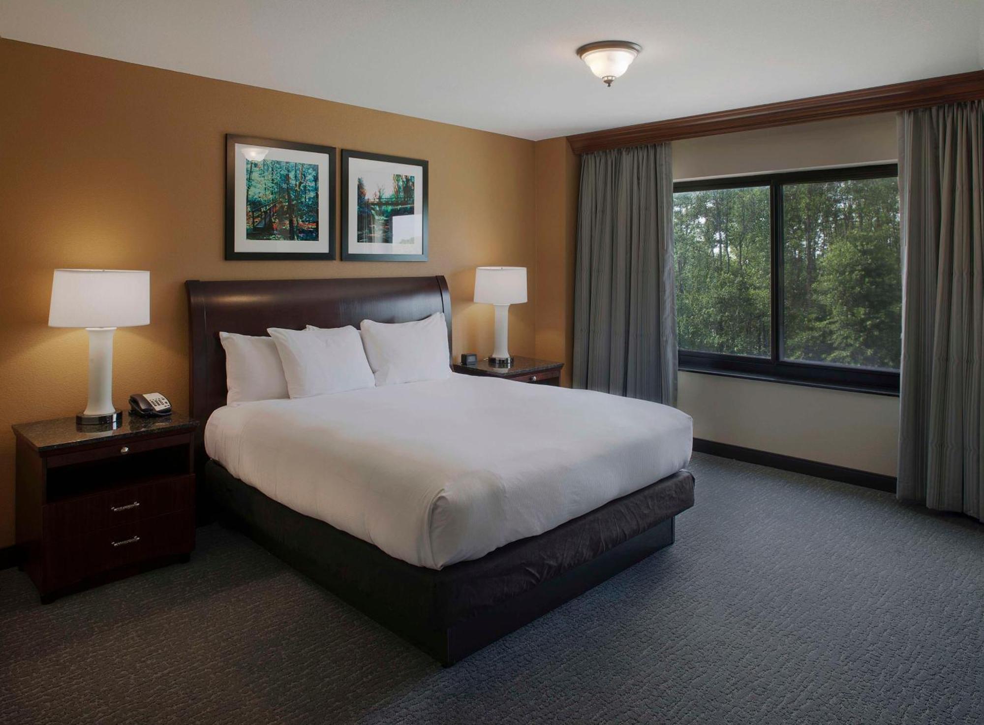 Doubletree Suites By Hilton Bentonville Esterno foto