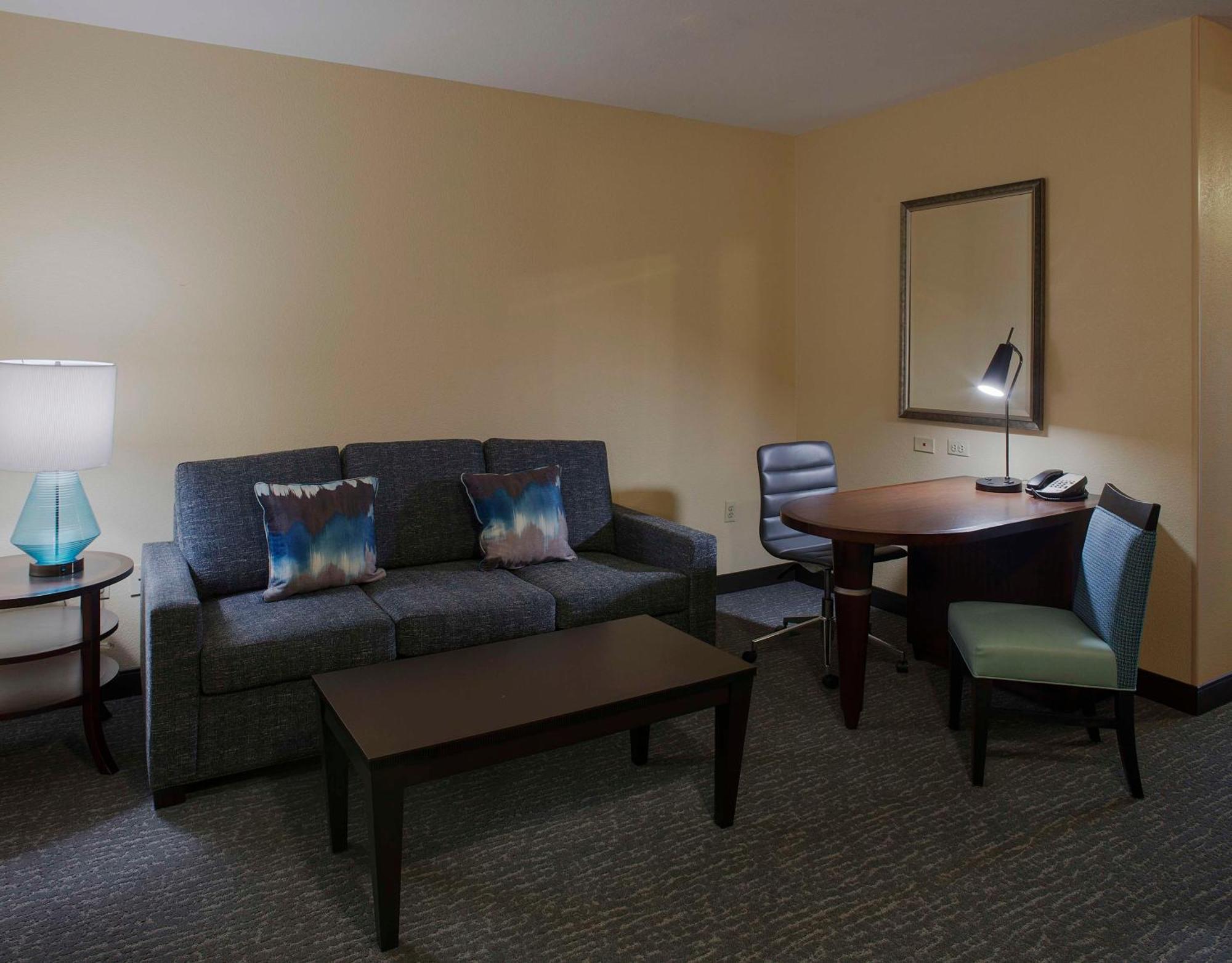Doubletree Suites By Hilton Bentonville Esterno foto